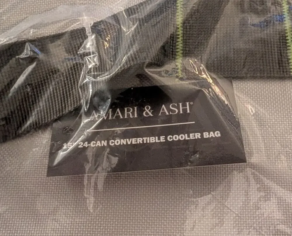 ☀️NWT Amari & Ash 24 Can Cooler Bag